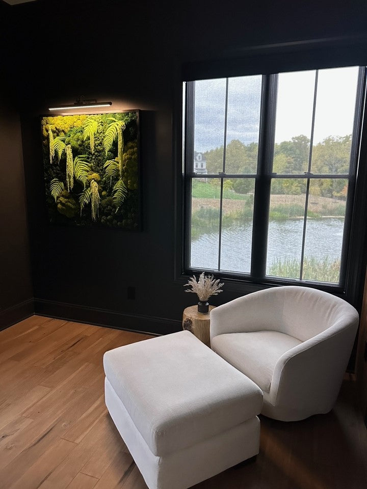The Contrast Moss Art Frame