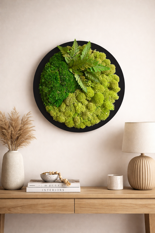 Nature’s Harmony Circle Moss Art Frame (One Piece)