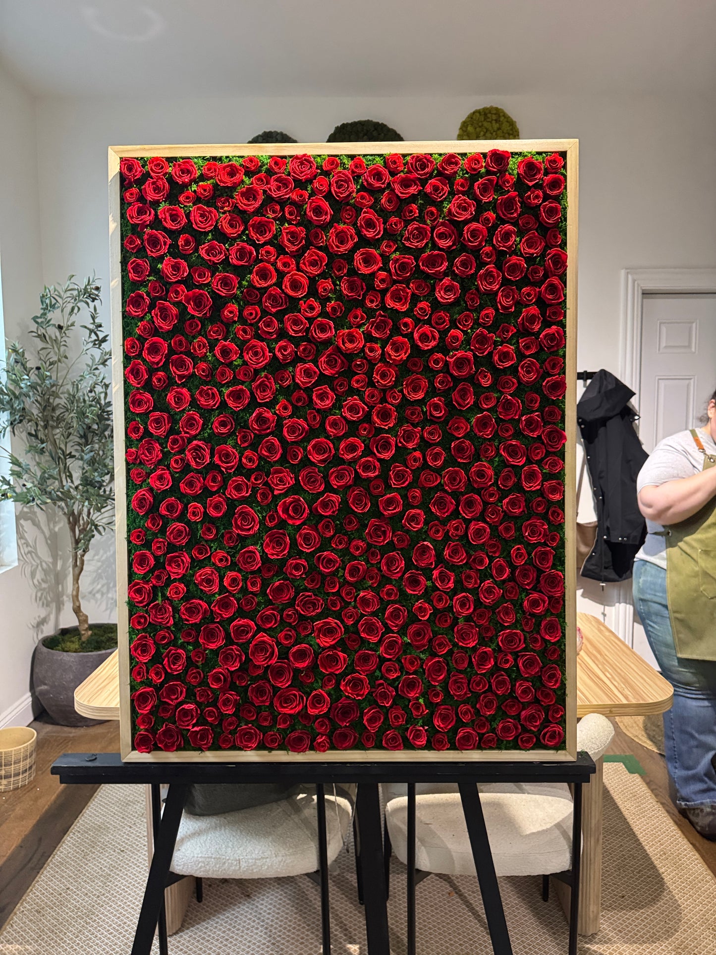 The Rose Garden Moss Art Frame