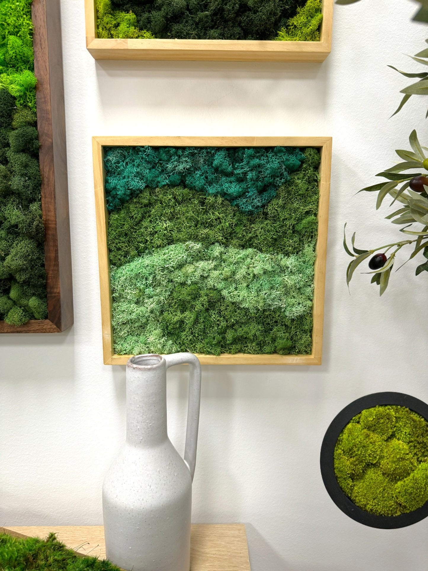 Reindeer Moss Frame - Ocean Mist